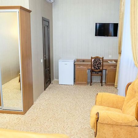 Оздоровчий Комплекс Гайки Заїзд Провулок Сухий Яр 12 Hotel Zsitomir Kültér fotó