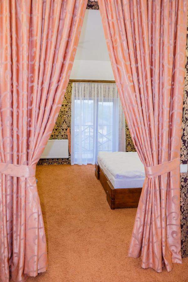 Оздоровчий Комплекс Гайки Заїзд Провулок Сухий Яр 12 Hotel Zsitomir Kültér fotó