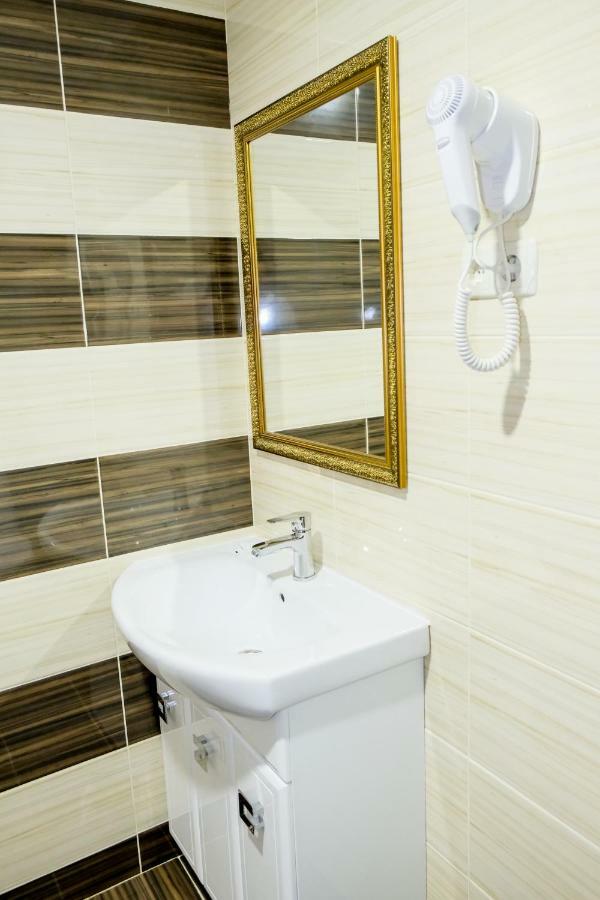 Оздоровчий Комплекс Гайки Заїзд Провулок Сухий Яр 12 Hotel Zsitomir Kültér fotó