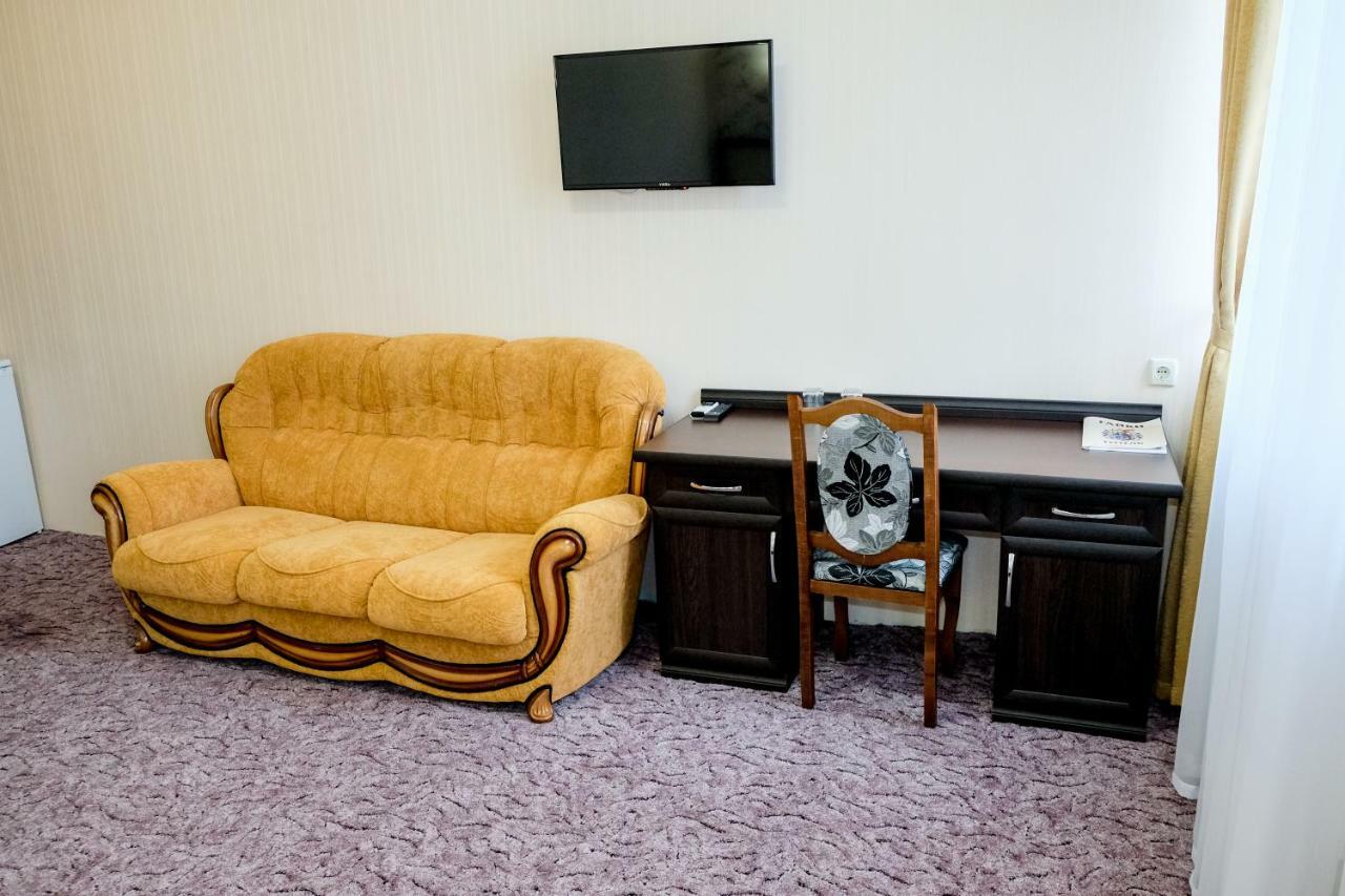 Оздоровчий Комплекс Гайки Заїзд Провулок Сухий Яр 12 Hotel Zsitomir Kültér fotó