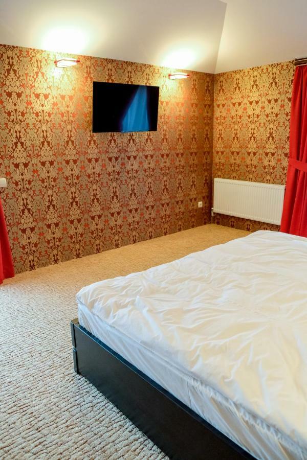 Оздоровчий Комплекс Гайки Заїзд Провулок Сухий Яр 12 Hotel Zsitomir Kültér fotó