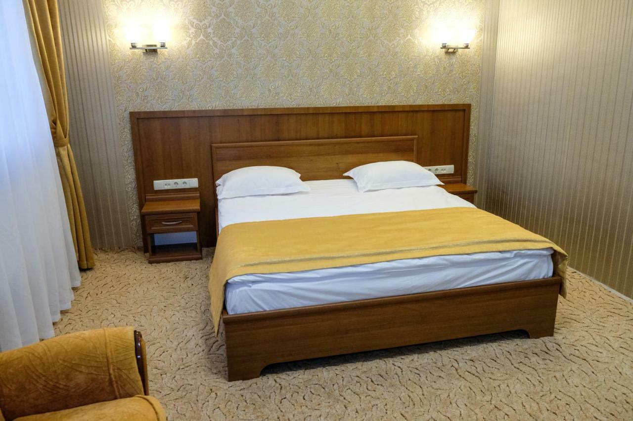 Оздоровчий Комплекс Гайки Заїзд Провулок Сухий Яр 12 Hotel Zsitomir Kültér fotó
