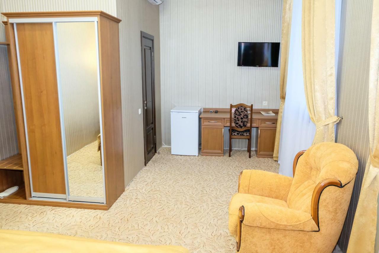 Оздоровчий Комплекс Гайки Заїзд Провулок Сухий Яр 12 Hotel Zsitomir Kültér fotó